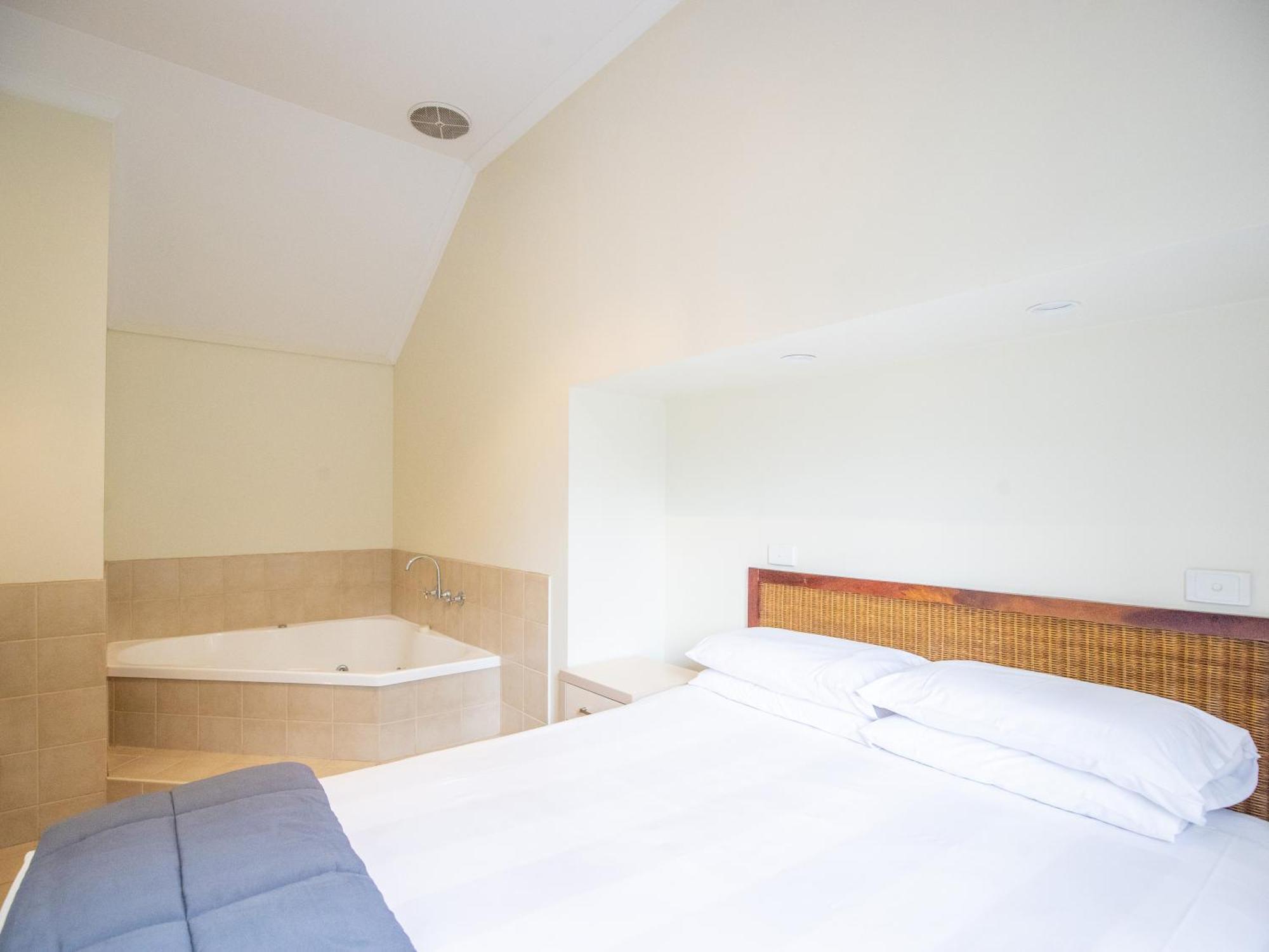 Nrma Bright Holiday Park Ruang foto