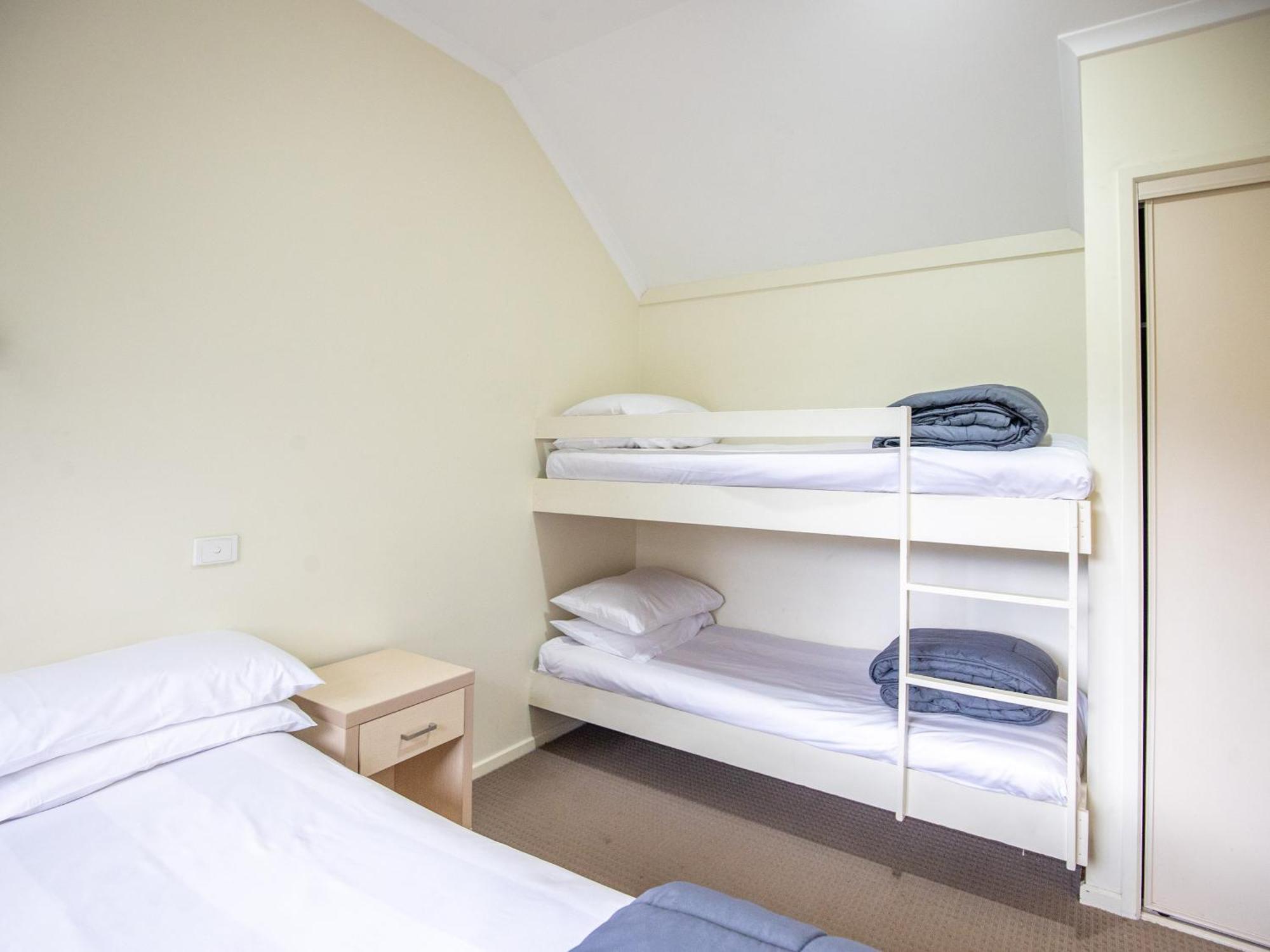 Nrma Bright Holiday Park Ruang foto