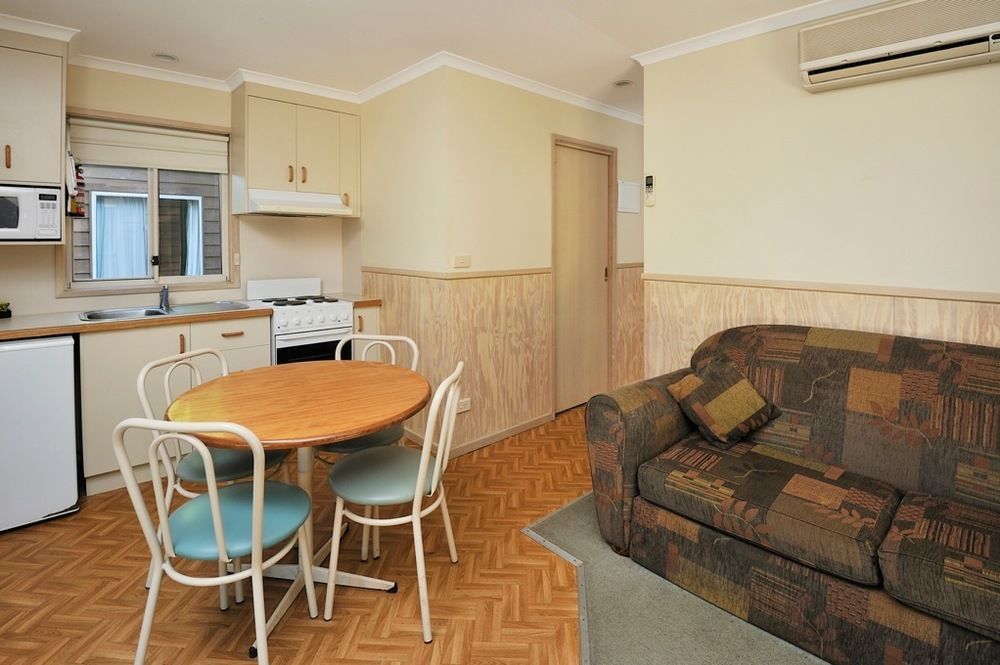 Nrma Bright Holiday Park Bagian luar foto