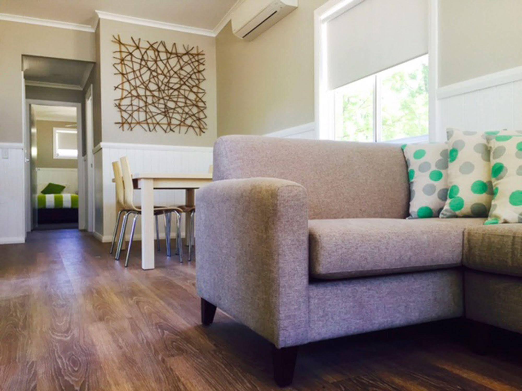 Nrma Bright Holiday Park Bagian luar foto